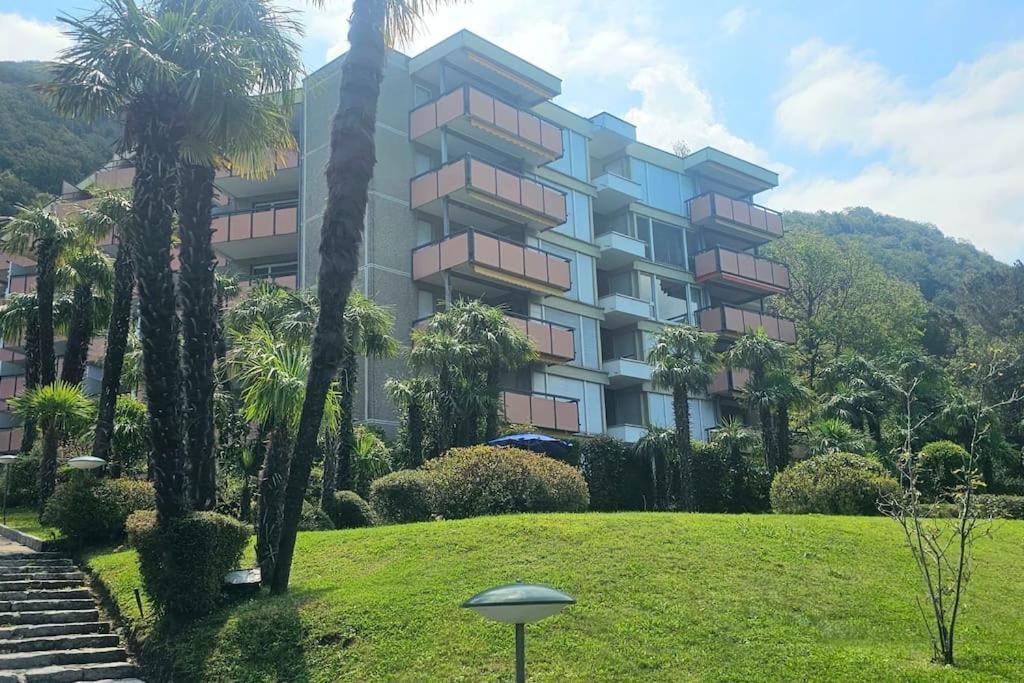 Idyllische Ferienwohnung In Bissone Kültér fotó