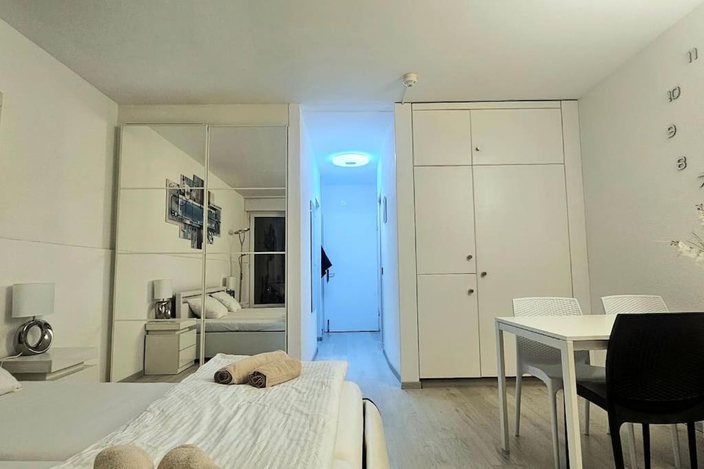 Idyllische Ferienwohnung In Bissone Kültér fotó